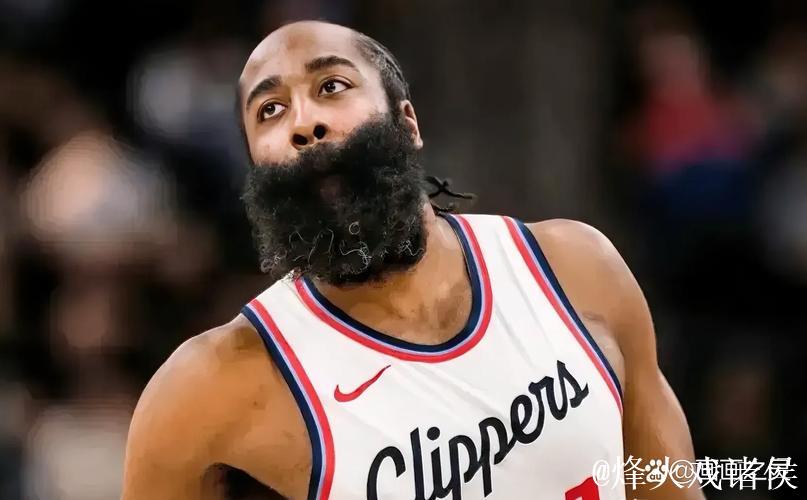 泰伦-卢：哈登左小腿挫伤缺席训练，但今天会带伤出战